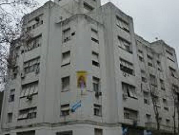 Edificio de la CGT de la calle Azopardo