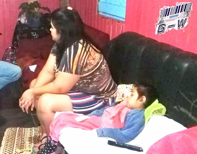 Joven madre que vive en Fracrán pide ayuda para su pequeña hija